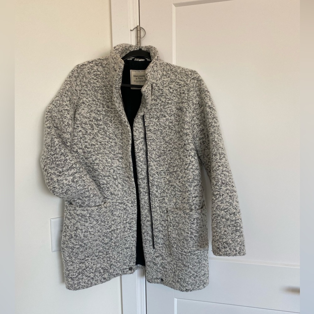 Women's Gray Abercrombie boucle coat